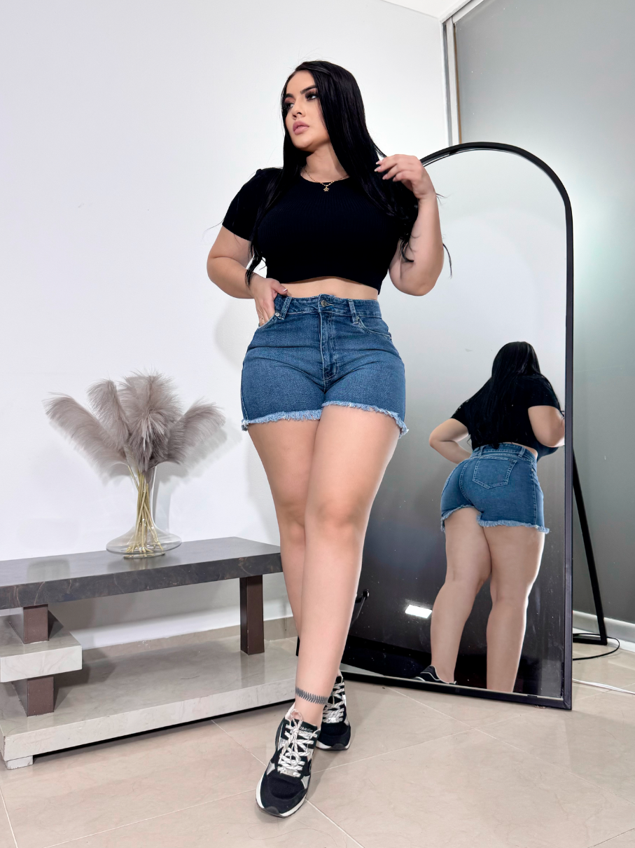 Short 13576-01